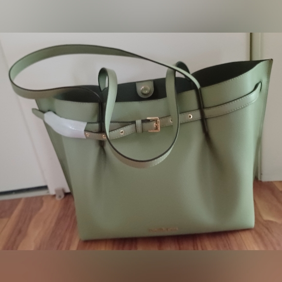 Michael Kor purse - Picture 4 of 5